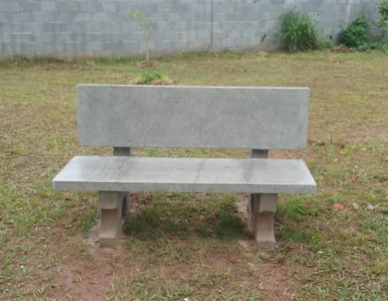 Banco Reto de Concreto para Jardim e Condomínio